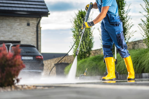 Best Parking Lot and Garage Cleaning  in St Anthony, MN